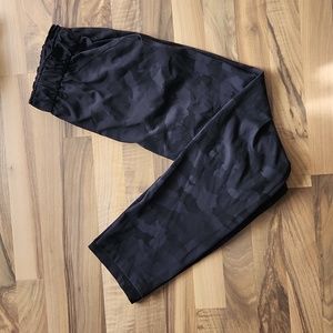 lululemon black camo pants